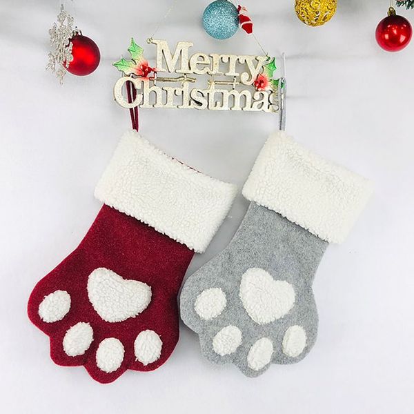 Hovedbilde Rød julestrømpe til hund og katt - fylles med favoritter