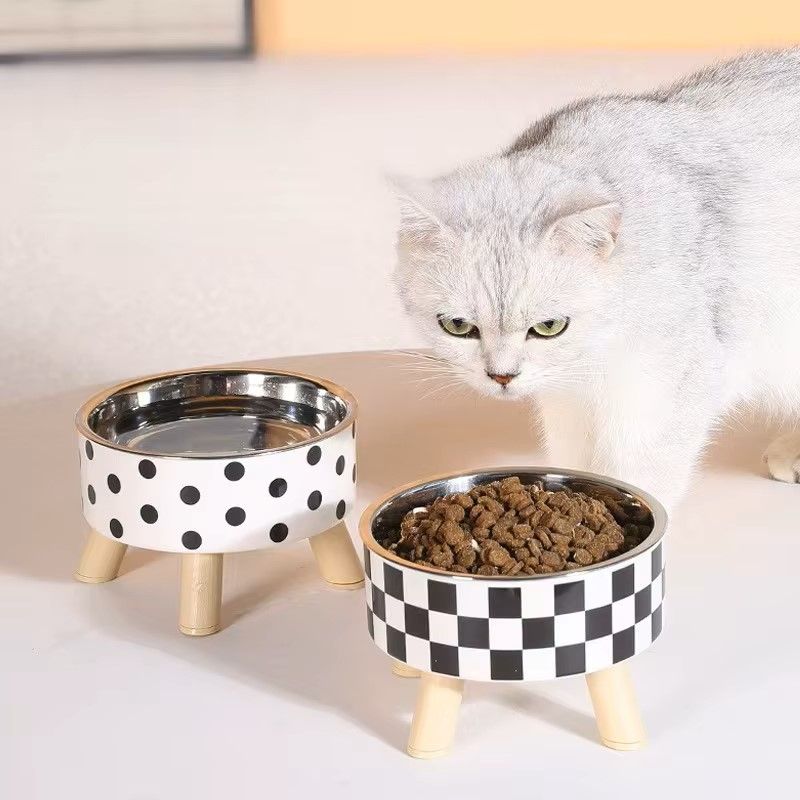 Minimalistisk polkadot hundeskål med bein