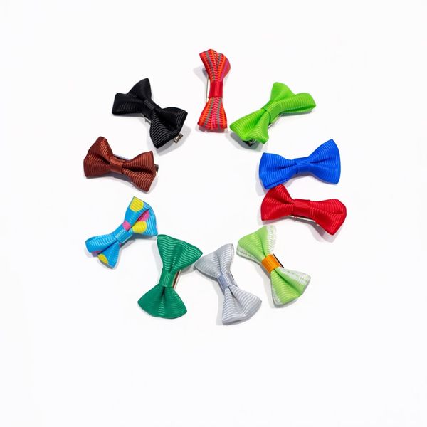 Hovedbilde 10pk enkle toppsløyfer med spenne - guttete design